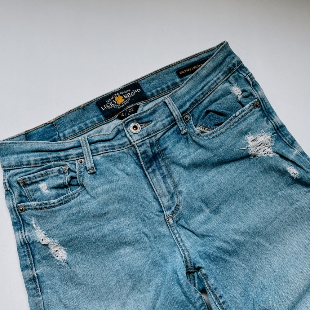 Woman’s lucky brand Brooke legging jeans size 4/27